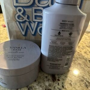 Bath & Body Works Vanilla Ease Lavender Set